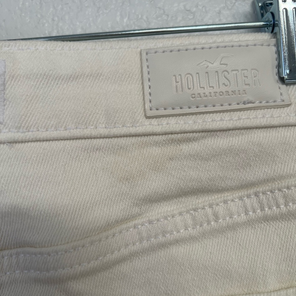 Hollister Ultra High Rise Vintage Straight Jeans Cream White Raw Hem Size 5L W27 - Picture 4 of 7